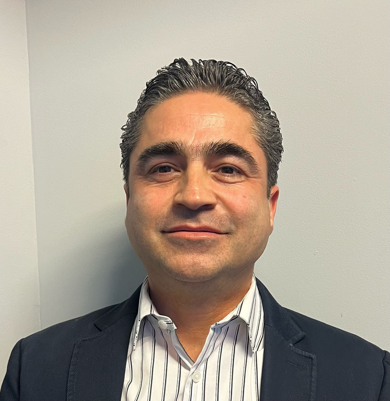 Lic. Angelberto Cota Ramos