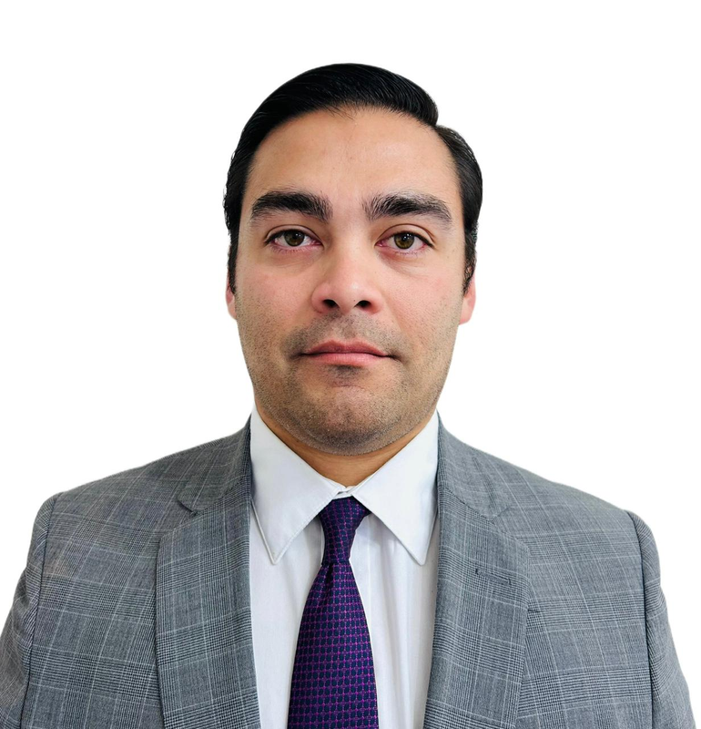 Mtro.Julio Omega Rodríguez Robles
